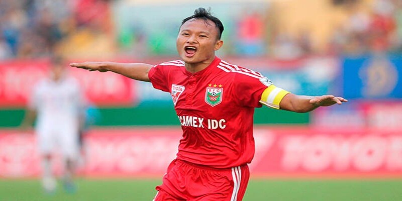 Cầu thủ Trọng Hoàng - Biểu Tượng Của Nền Bóng Đá Việt 4 Cầu thủ Trọng Hoàng - Biểu Tượng Của Nền Bóng Đá Việt